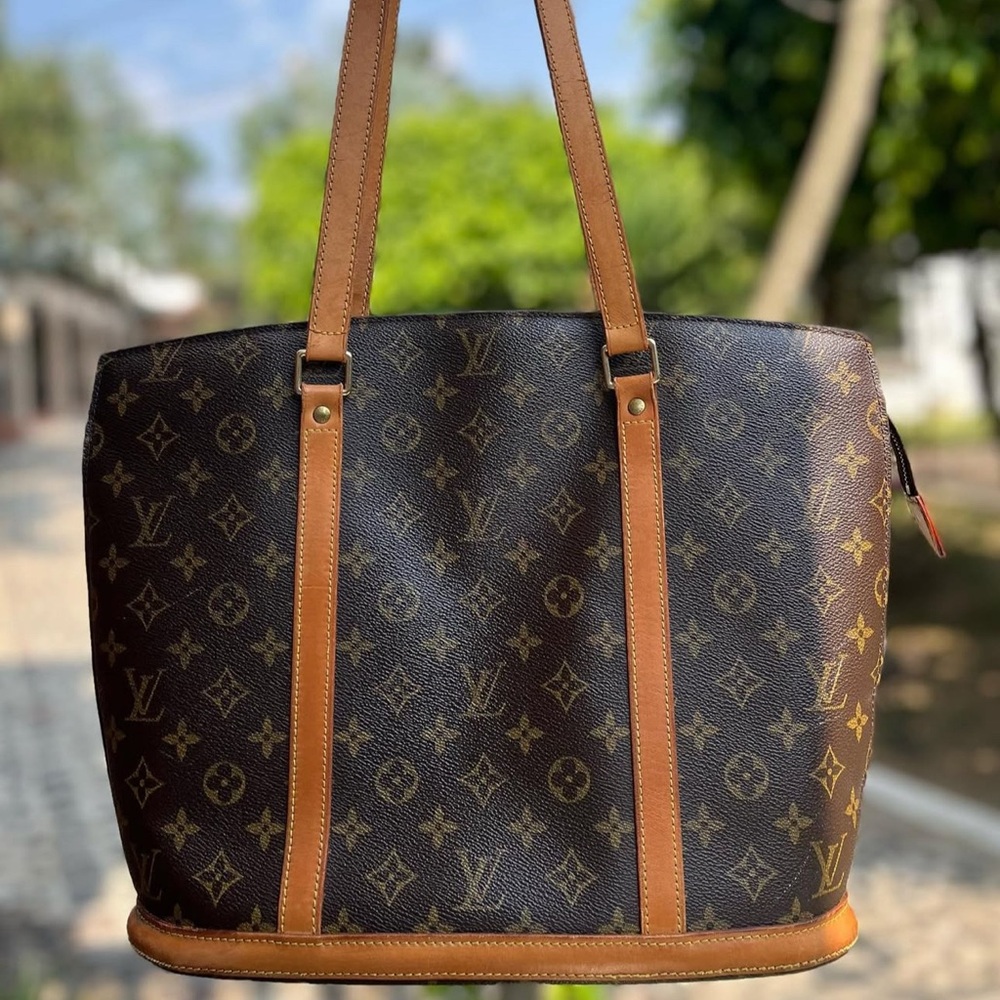 Louis Vuitton Authentic Babylon Monogram Tote Bag